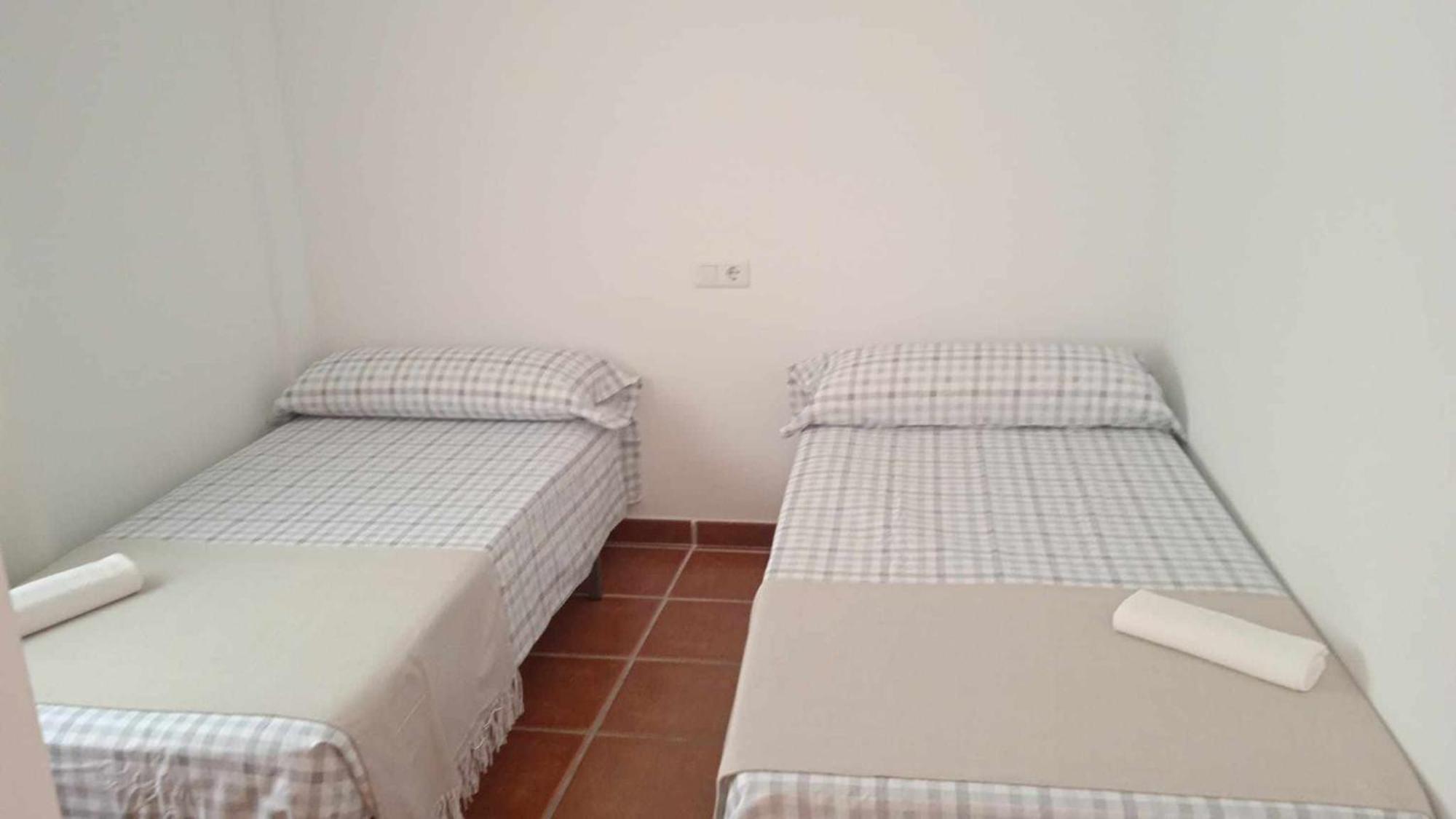 Apartamento Cerca De La Playa Torrecilla Нерха Екстериор снимка