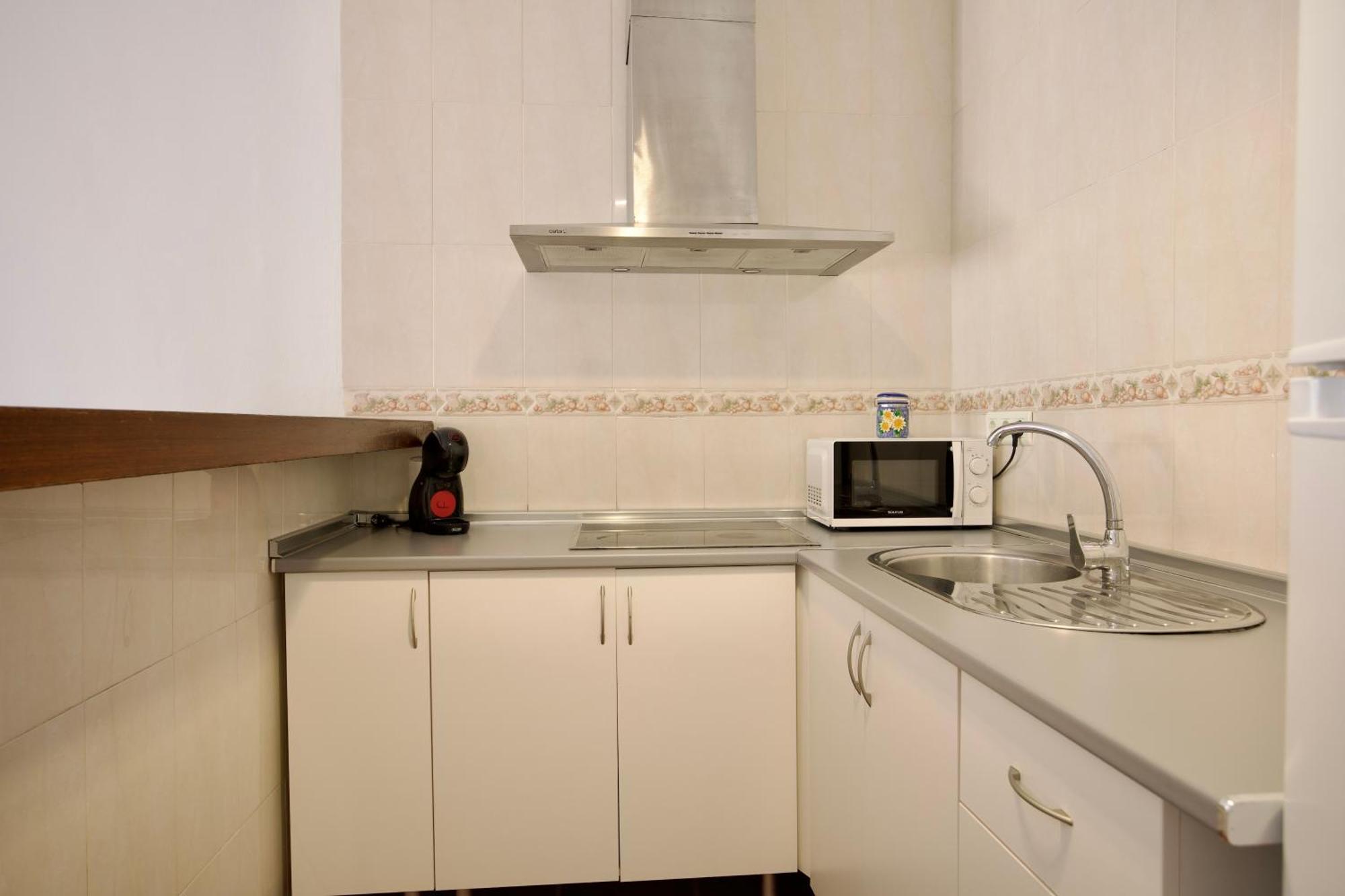 Apartamento Cerca De La Playa Torrecilla Нерха Екстериор снимка