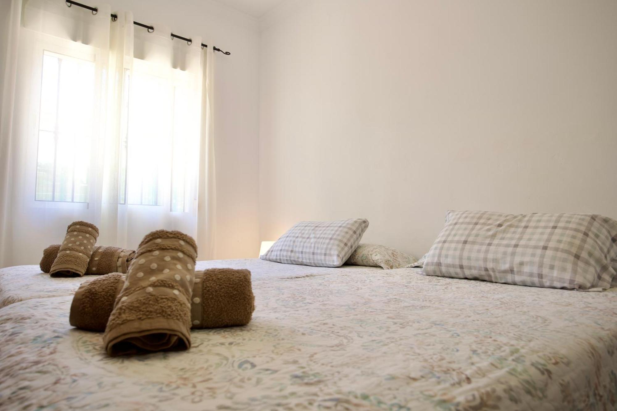 Apartamento Cerca De La Playa Torrecilla Нерха Екстериор снимка